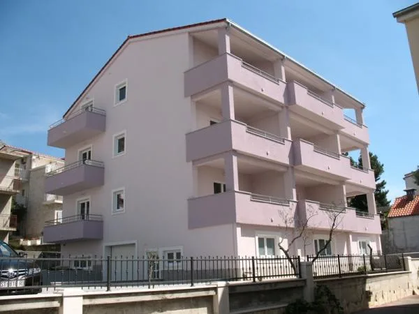 Apartmani Nemira Exclusive – fotografija 2