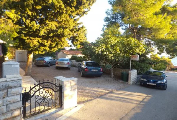 Apartmani Plaža – fotografija 6