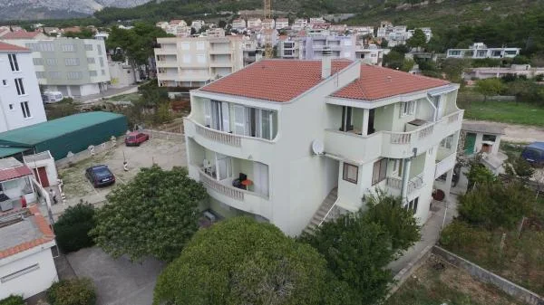 Apartmani Marin – fotografija 3