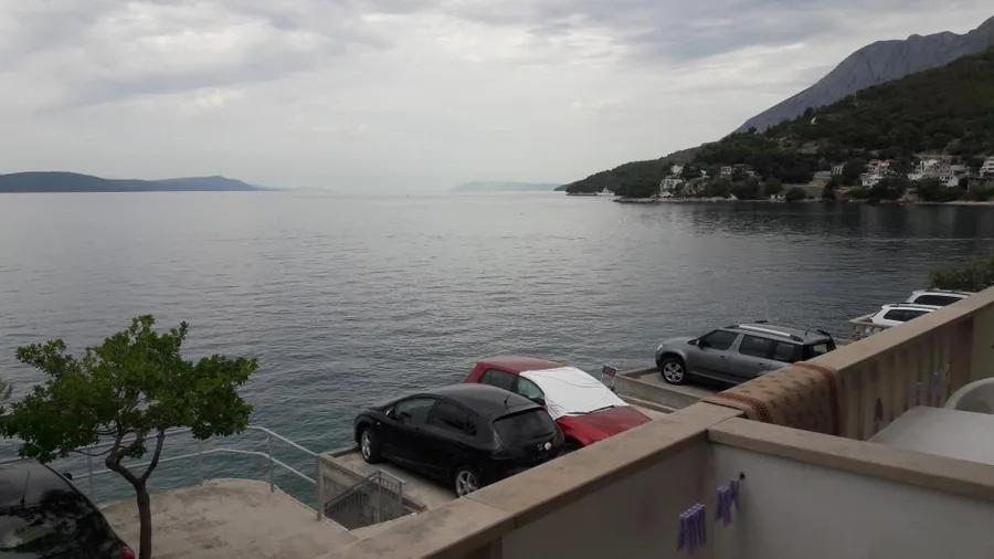 A4+2 – fotografija 2