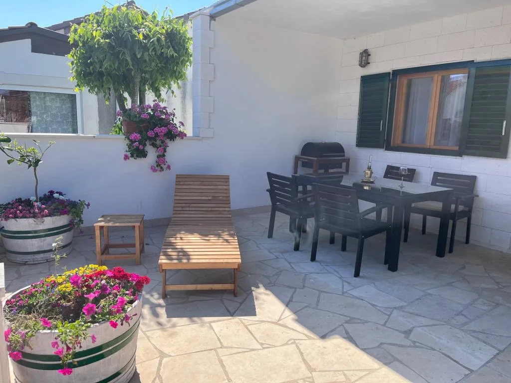 Apartmani Ivo i Rale – fotografija 3