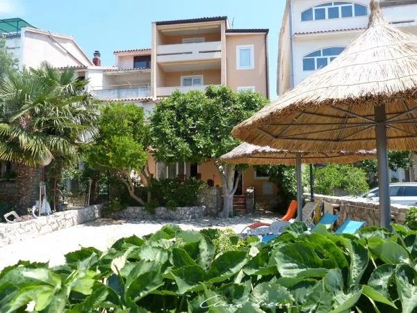 Apartmani Irena – fotografija 2