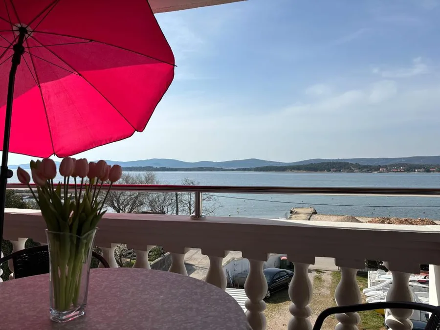 A4+1 – fotografija 2