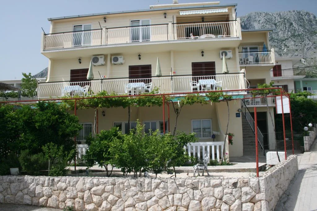 Apartmani Denis – fotografija 5