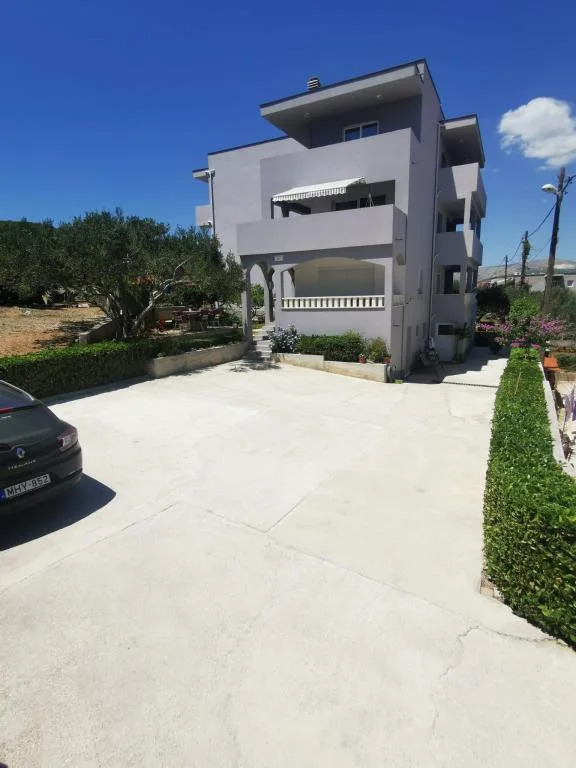 Apartmani Lana – fotografija 5