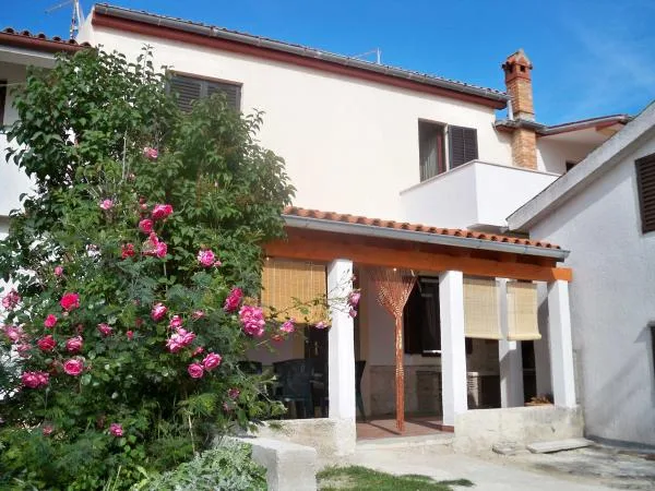Apartmani Roberto – fotografija 2