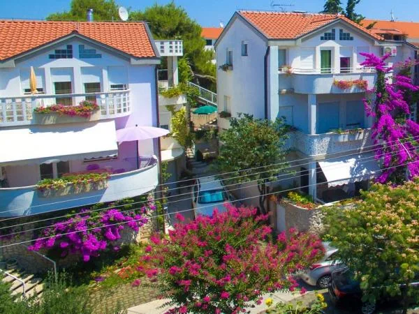 Apartmani Mimosa – fotografija 2
