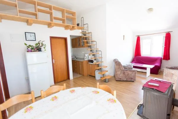 Apartmani Dijana – fotografija 5