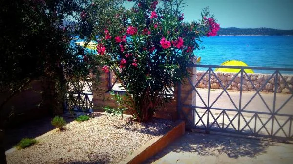 Apartmani Mirna – fotografija 4