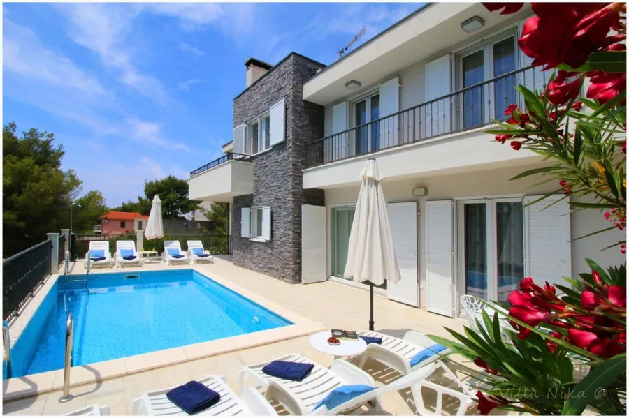 Apartmani Nika – fotografija 2
