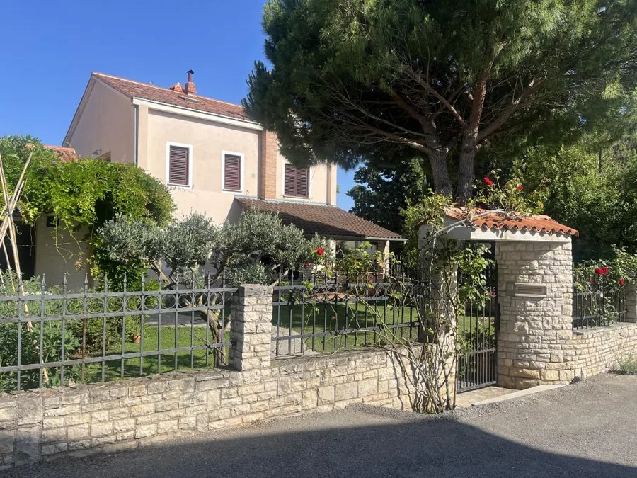 Apartmani Villa Pinia – fotografija 2