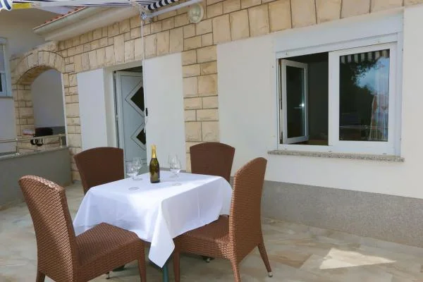 Apartmani Studio & Bungalow Milka – fotografija 3
