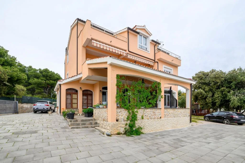 Apartmani Malibu – fotografija 3
