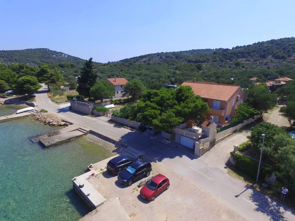 Apartmani Ena – fotografija 3