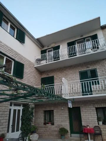Apartmani Villa Antony – fotografija 3