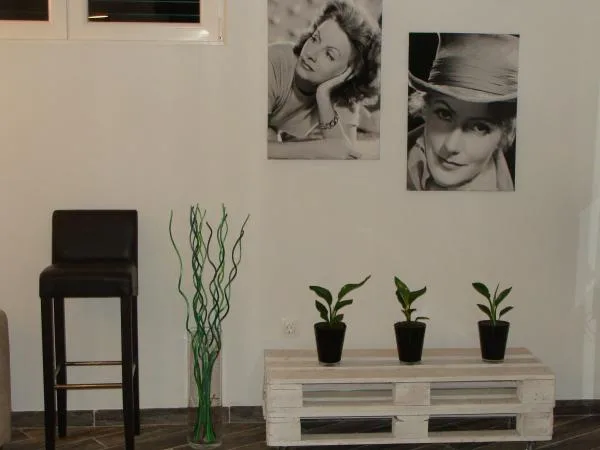 Studio – fotografija 2