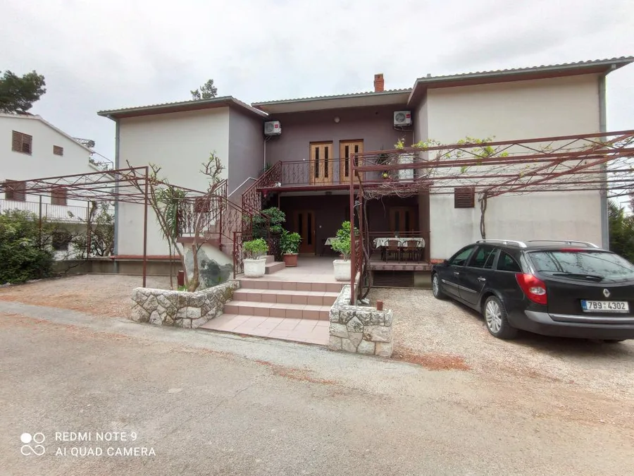Apartmani Leonida – fotografija 2