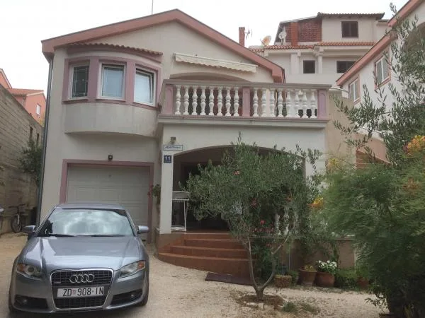 Apartmani Barešić – fotografija 2