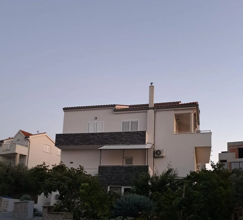 Apartmani Daniela – fotografija 5