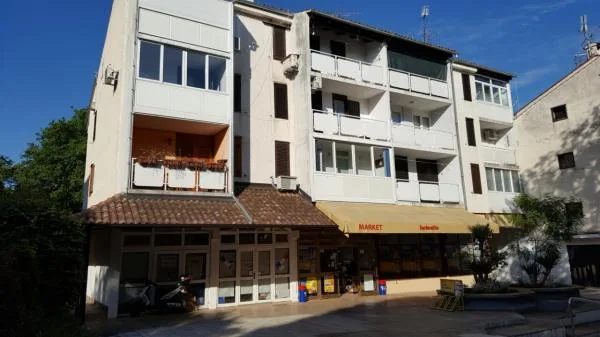 Apartmani Skalinada – fotografija 2