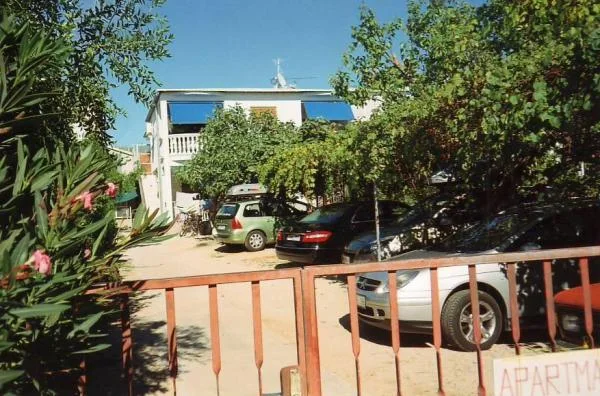 Apartmani Beach – fotografija 4