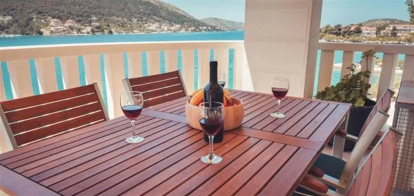 Apartmani Vila More – fotografija 5