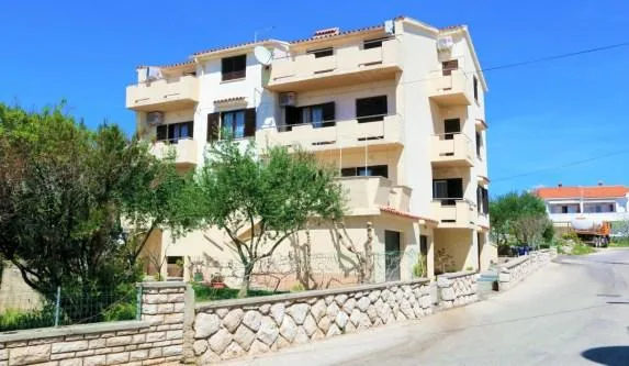 Apartmani Ropuš – fotografija 2