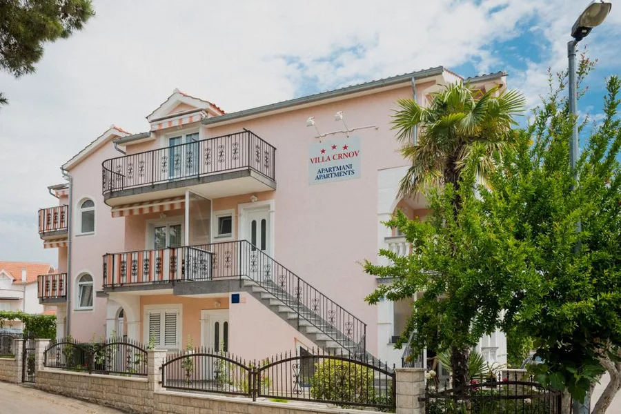 Apartmani Crnov – fotografija 2