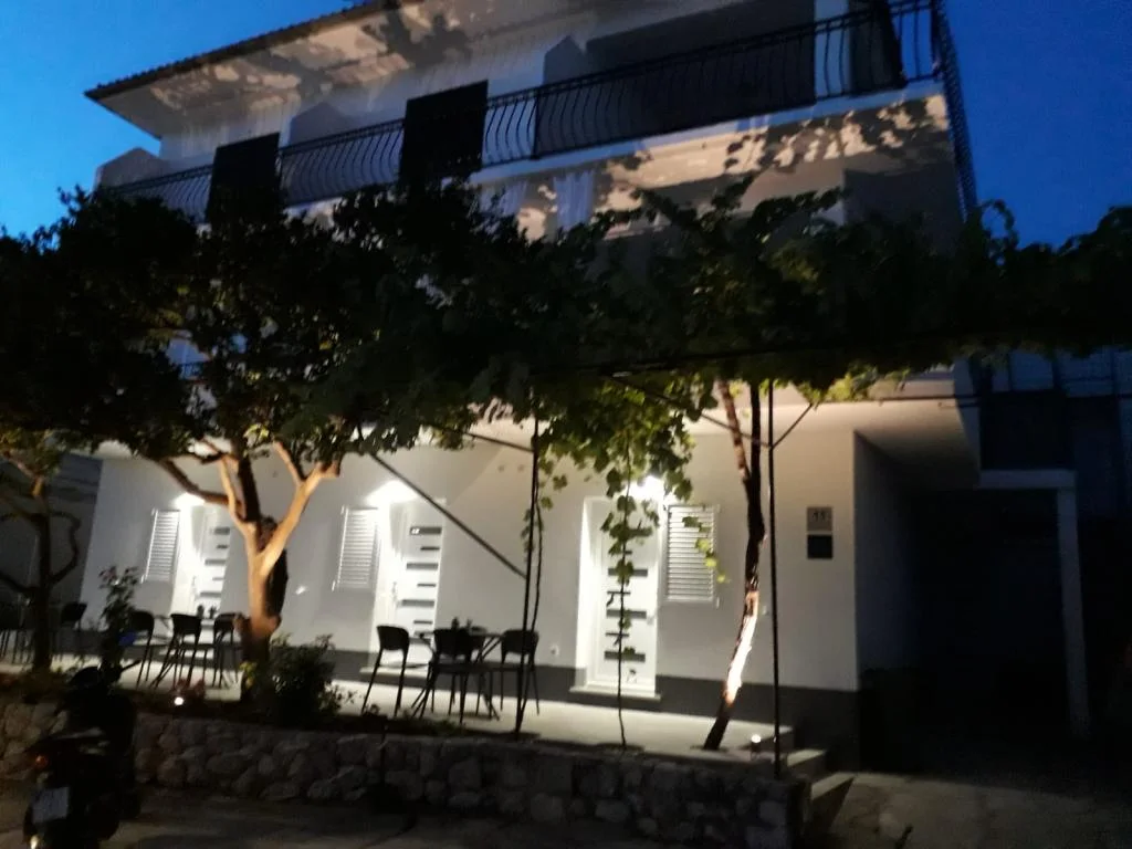 Apartmani Edi – fotografija 5