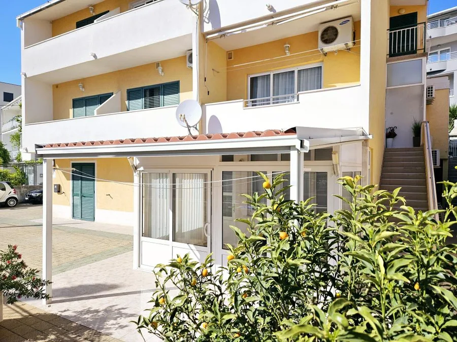 Apartmani Mona – fotografija 2
