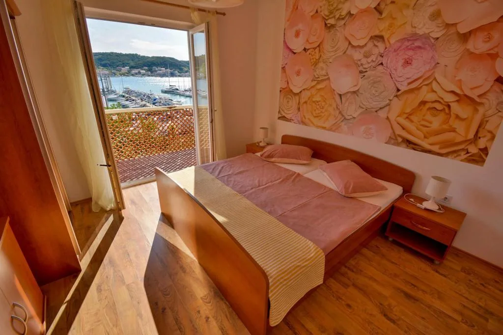 Apartmani Mirna – fotografija 6