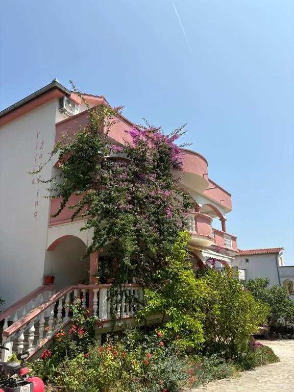 Apartmani Villa Žaklina – fotografija 2