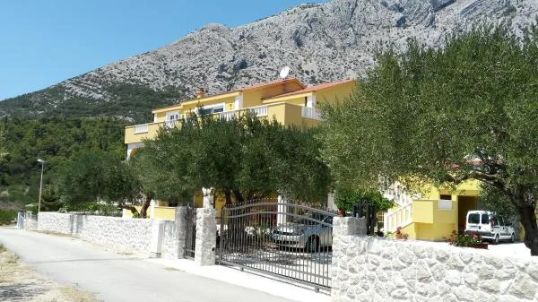Apartmani Jomi – fotografija 6