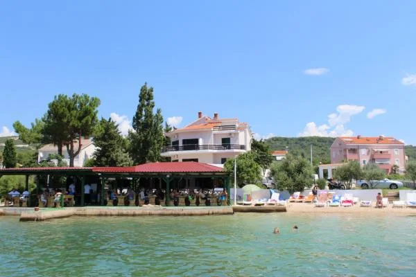 Apartmani Toni – fotografija 5