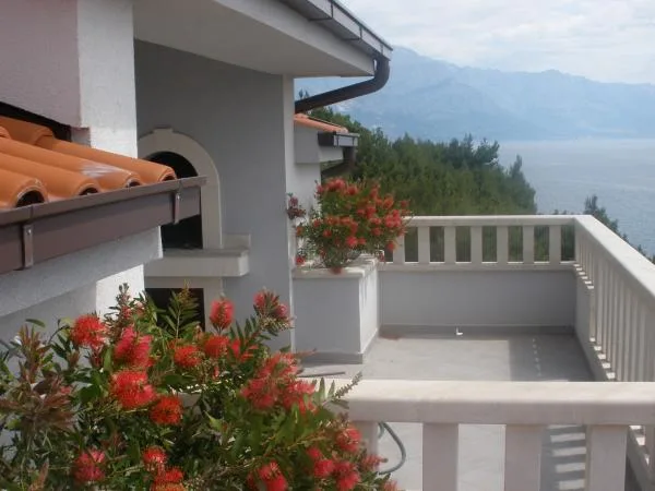 Apartmani Mira – fotografija 2