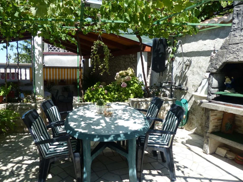 Apartmani Tina – fotografija 6