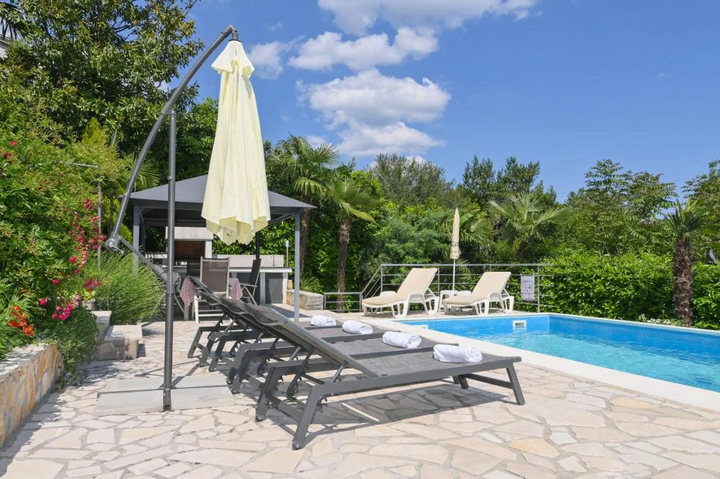 Apartmani Grozić – fotografija 6
