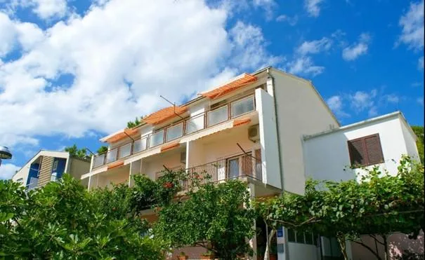 Apartmani Kavara – fotografija 2