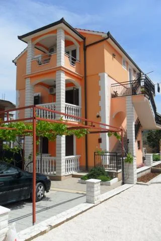 Apartmani Brksi – fotografija 3