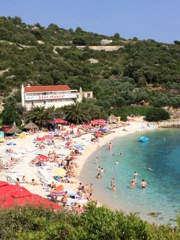 Apartmani Lovor – fotografija 3