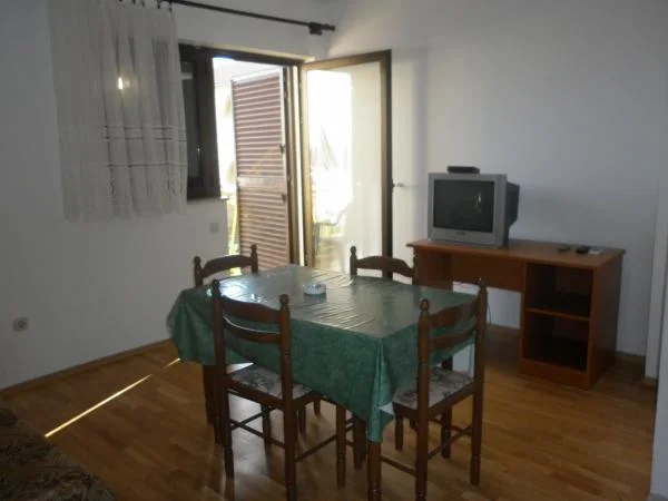Apartmani Dadić – fotografija 6