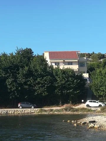 Apartmani Nikola – fotografija 2