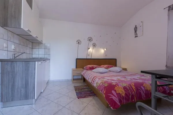 Studio – fotografija 2