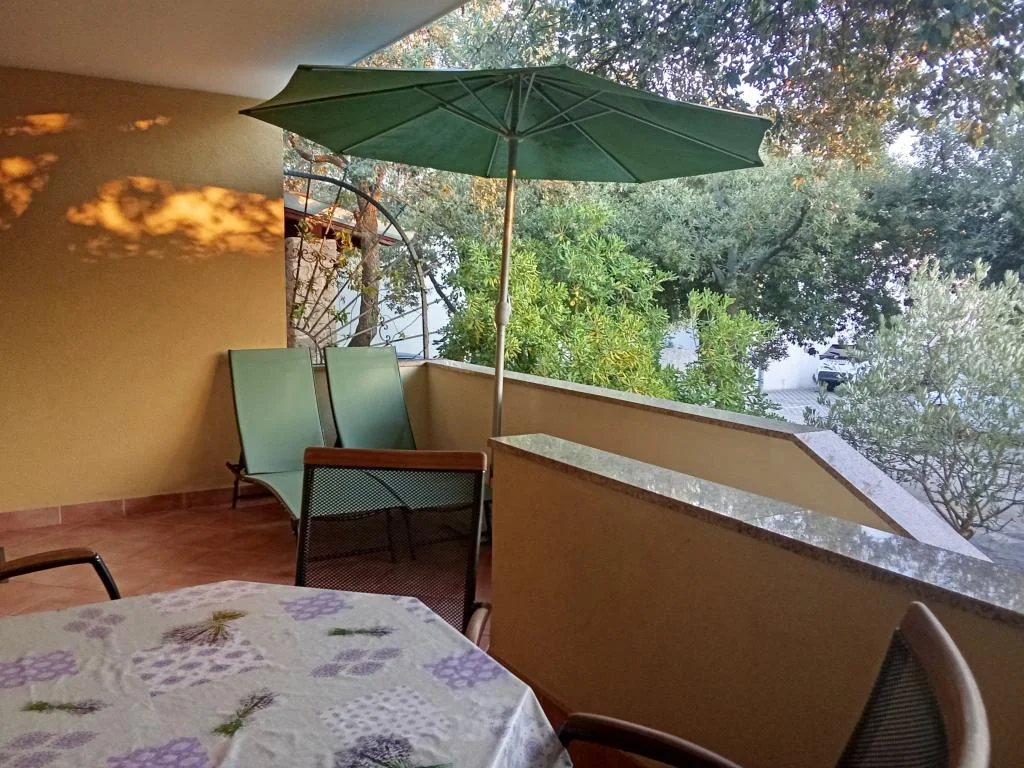 Apartmani Dani – fotografija 3