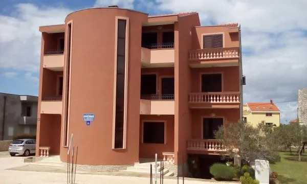 Apartmani Kaštel – fotografija 2