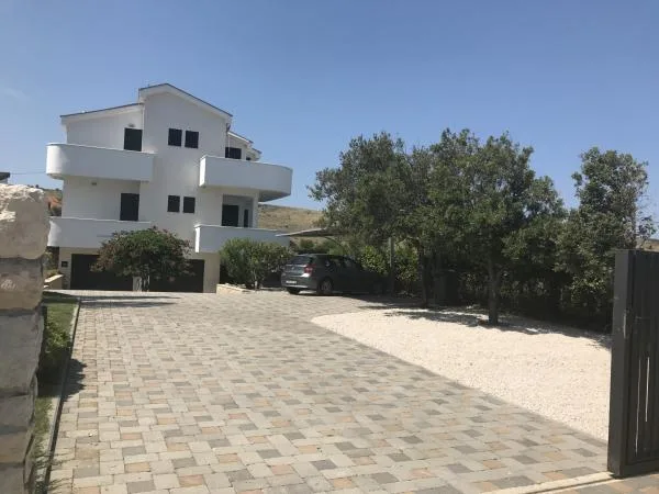 Apartmani Mlinica – fotografija 2