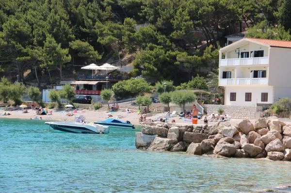 Apartmani Beach – fotografija 2