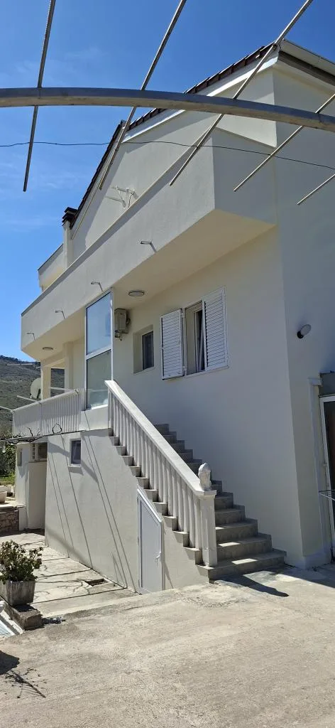 Apartman Jadranka i Mirko – fotografija 2