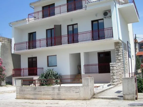 Apartmani Lanterna – fotografija 2