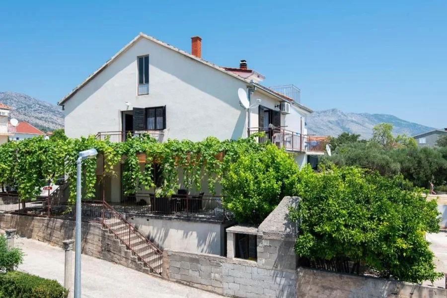 Apartmani Ljiljana – fotografija 2
